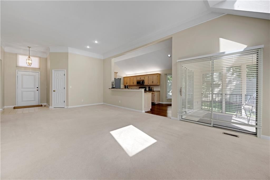 5232 W 121st Street — photo 14