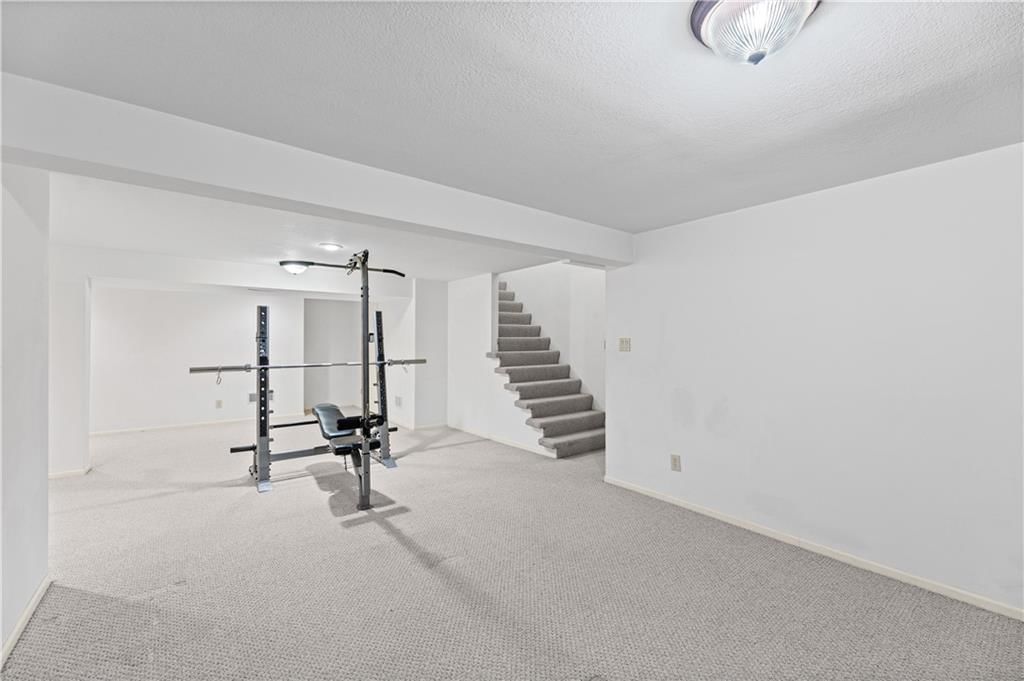 9700 N Charlotte Street — photo 21