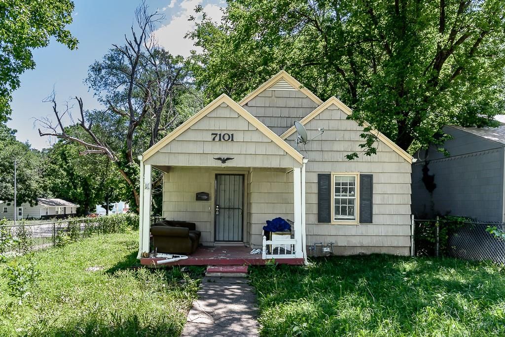 7101 Bellefontaine Avenue — photo 1