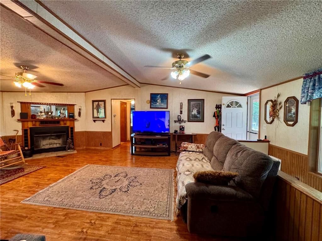 9534 Lakeview Drive — photo 4