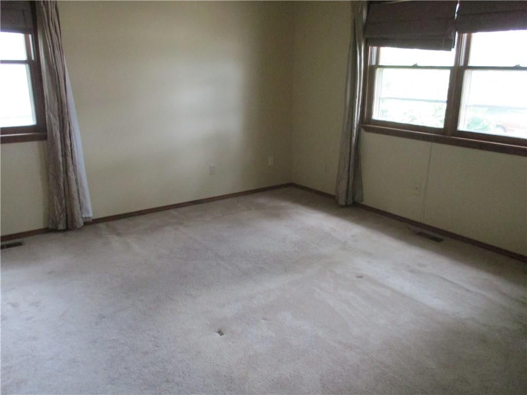 1542 S Elm Street — photo 6