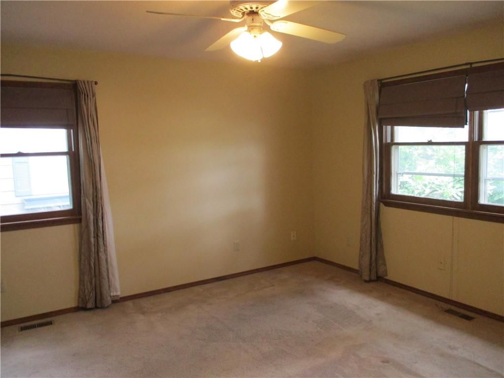 1542 S Elm Street — photo 7