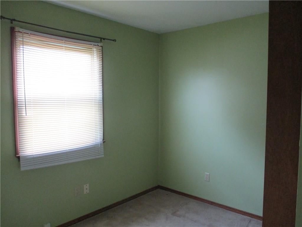 1542 S Elm Street — photo 10