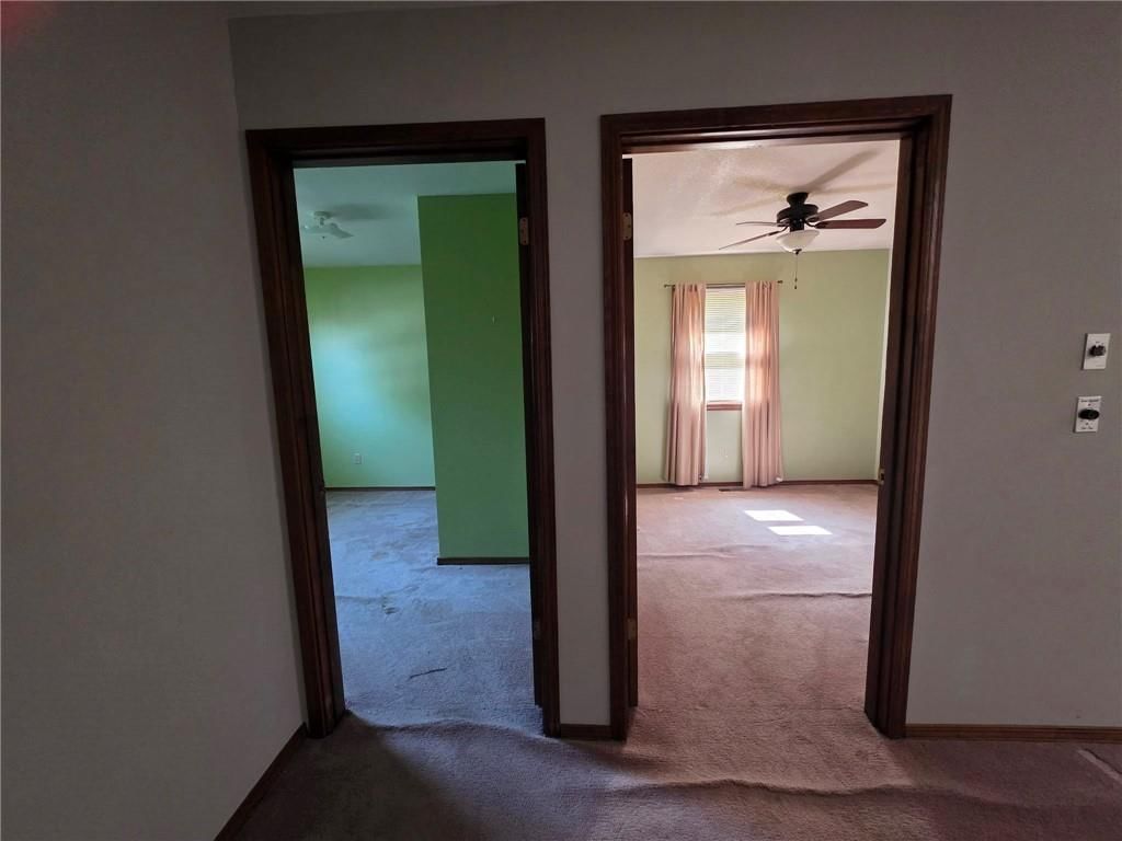 1542 S Elm Street — photo 11