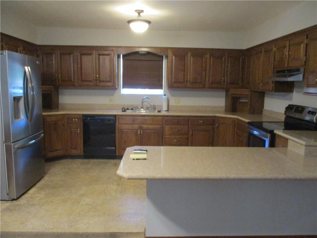 1542 S Elm Street — photo 17