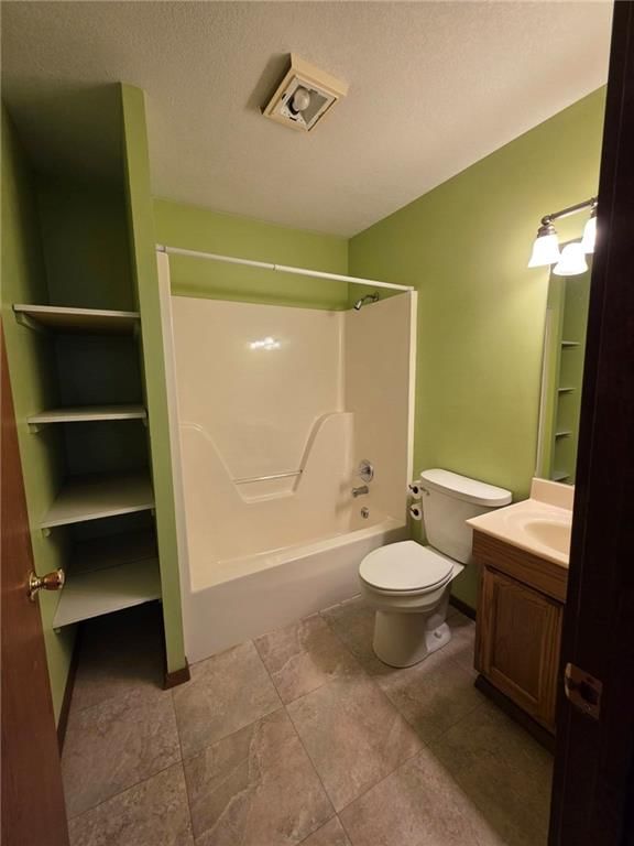 1542 S Elm Street — photo 23