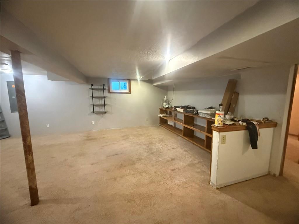 477 NW Weschester Court — photo 8