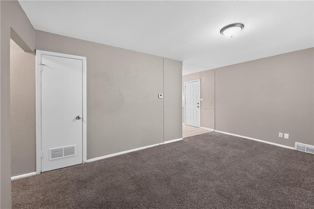 11200 Bristol Terrace — photo 10