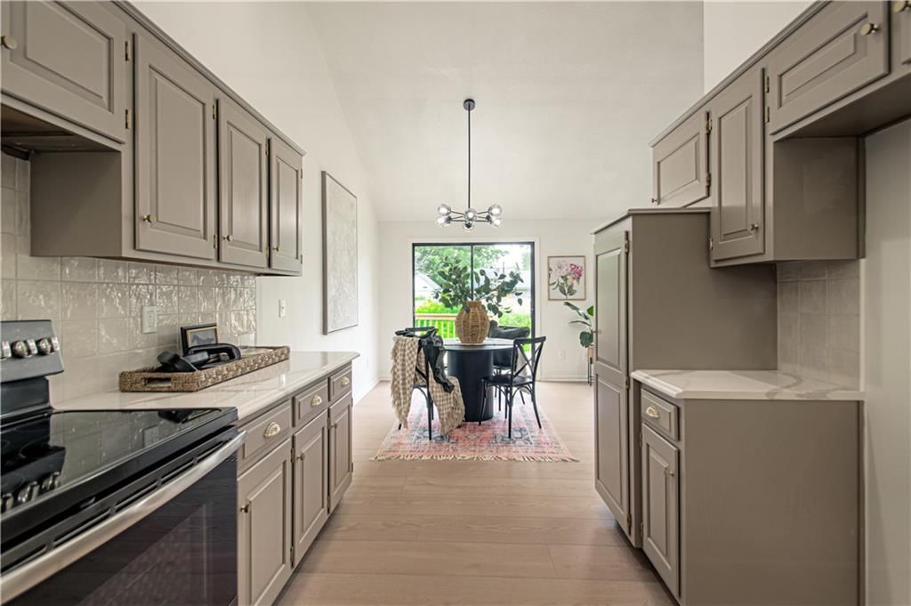 8612 N Harrison Street — photo 12