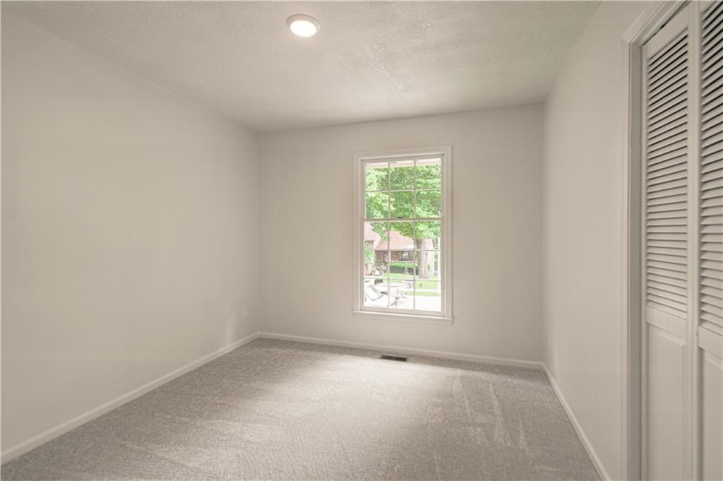 8612 N Harrison Street — photo 19