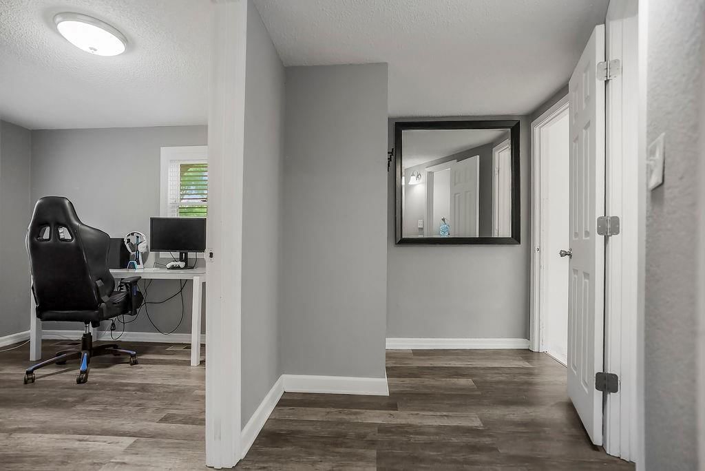 601 S Peoria Street — photo 14