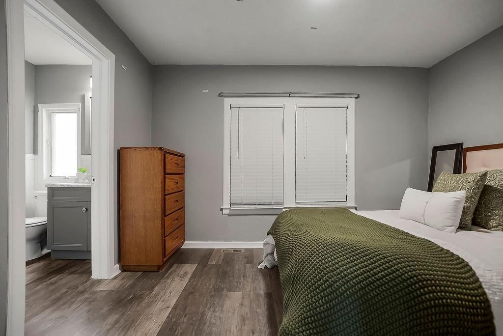 601 S Peoria Street — photo 23