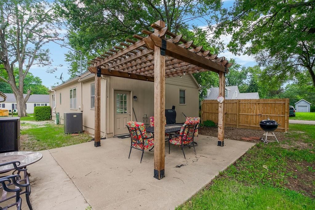 601 S Peoria Street — photo 27