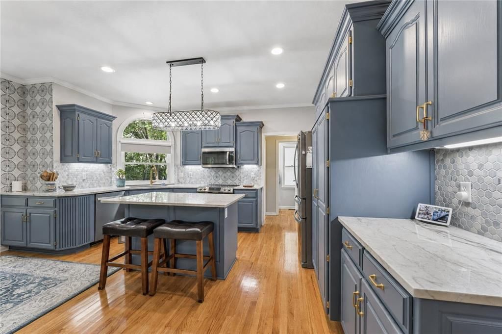 1325 Inverness Drive — photo 13