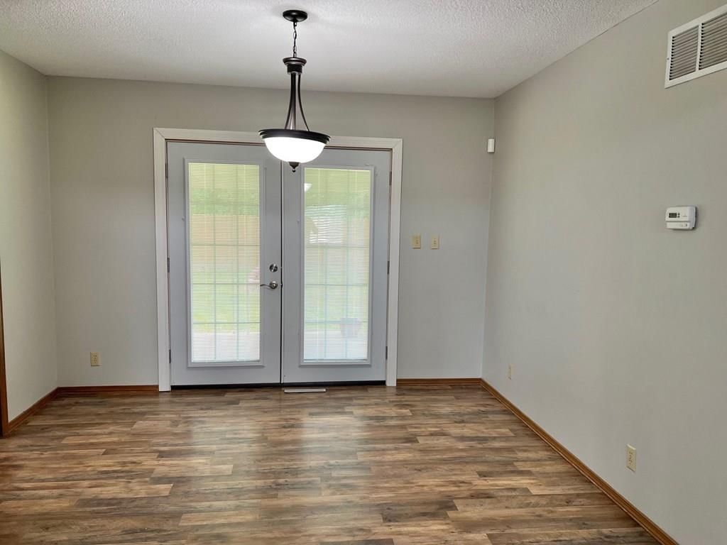 2708 Wilson Avenue — photo 11