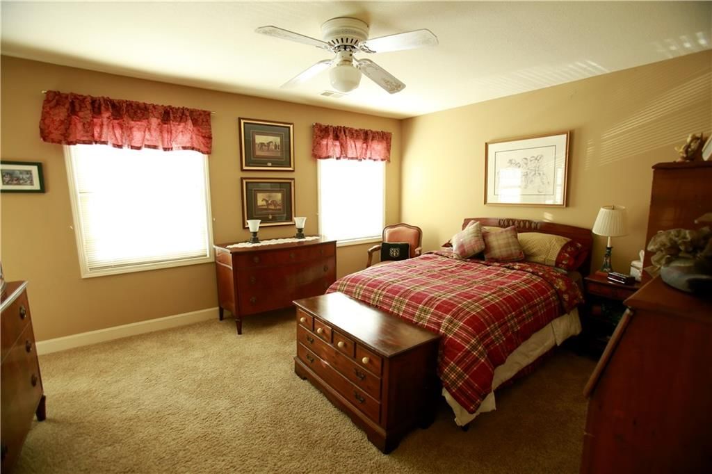 21515 S Prospect Avenue — photo 45