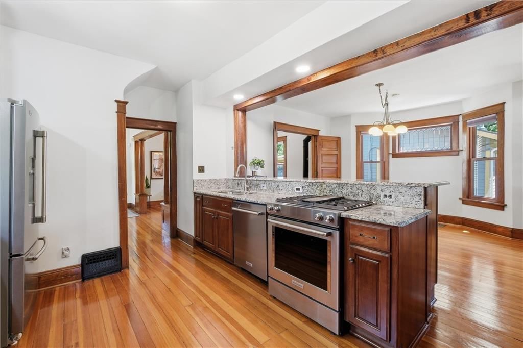 817 Maine Street — photo 12
