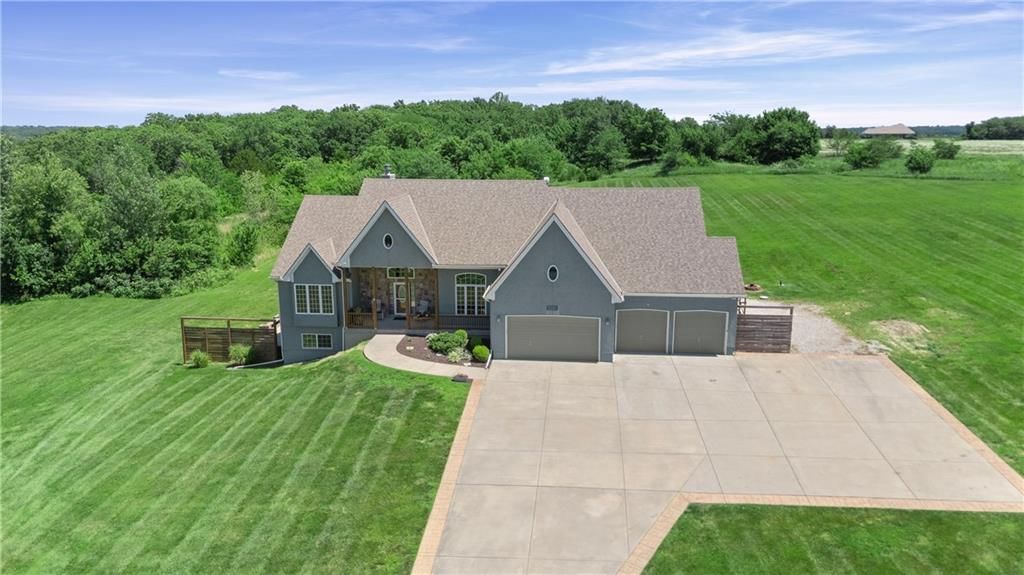 28265 Overbrook Road — photo 3
