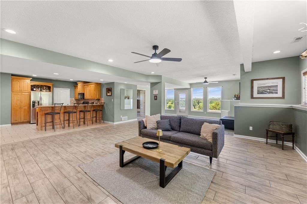 28265 Overbrook Road — photo 39