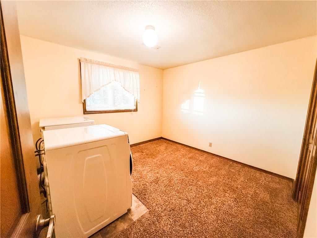 617 Meadow Lane — photo 44