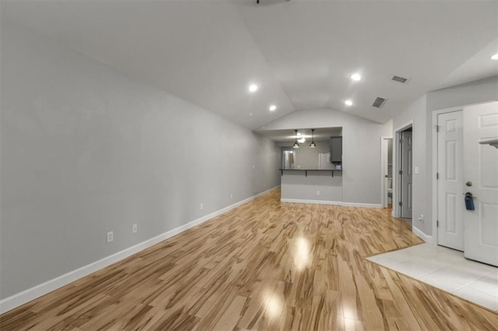 6014 Kensington Court — photo 7