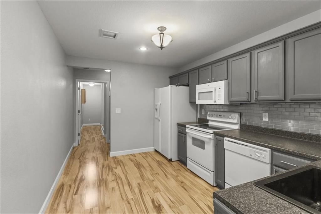 6014 Kensington Court — photo 9