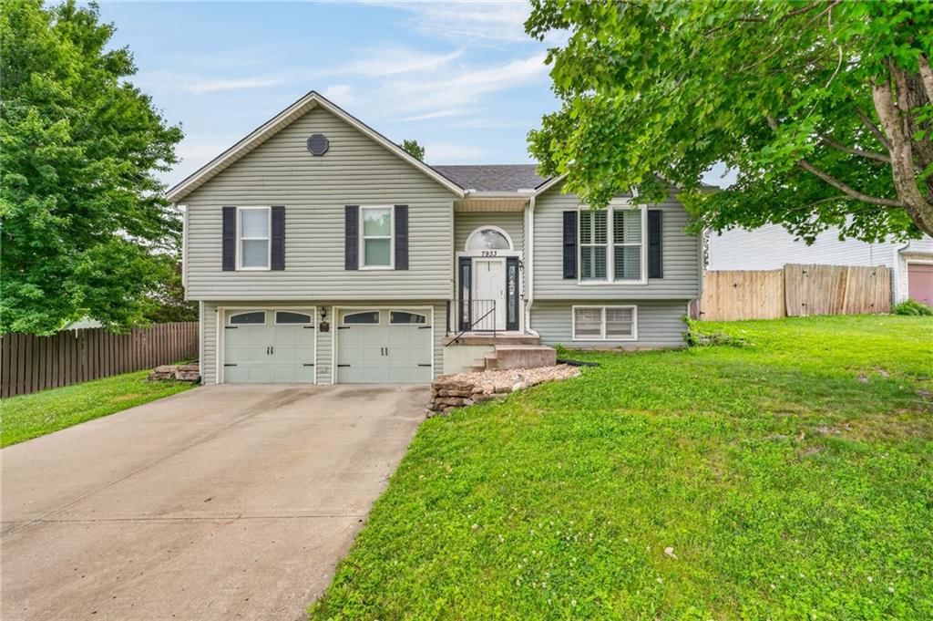7933 N WYOMING Court — photo 1