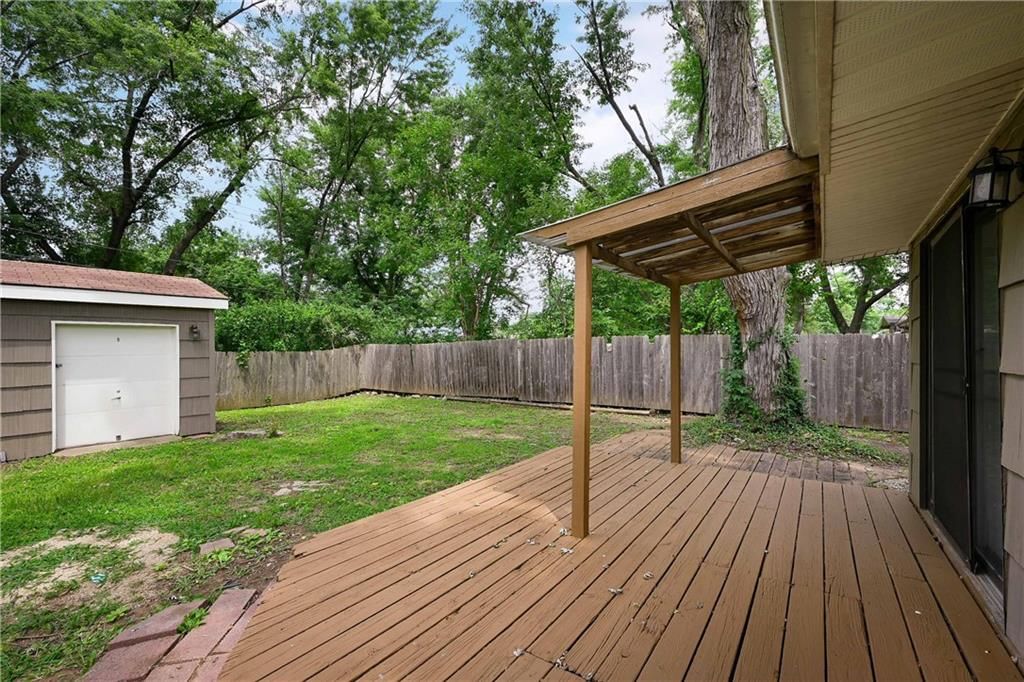704 S Cedar Street — photo 16