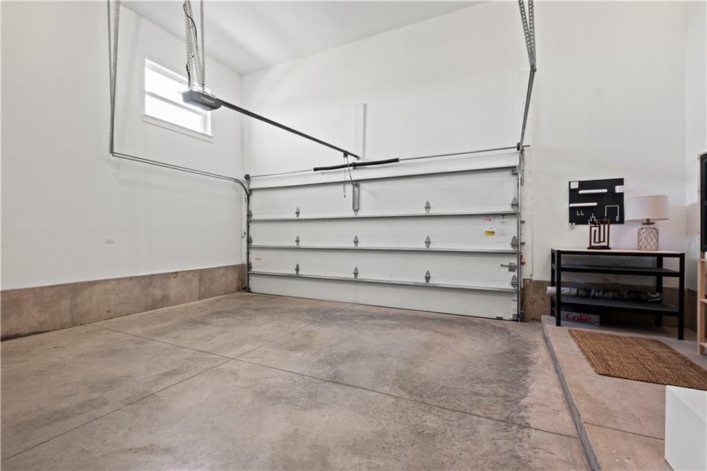 453 SW Longview Boulevard — photo 35