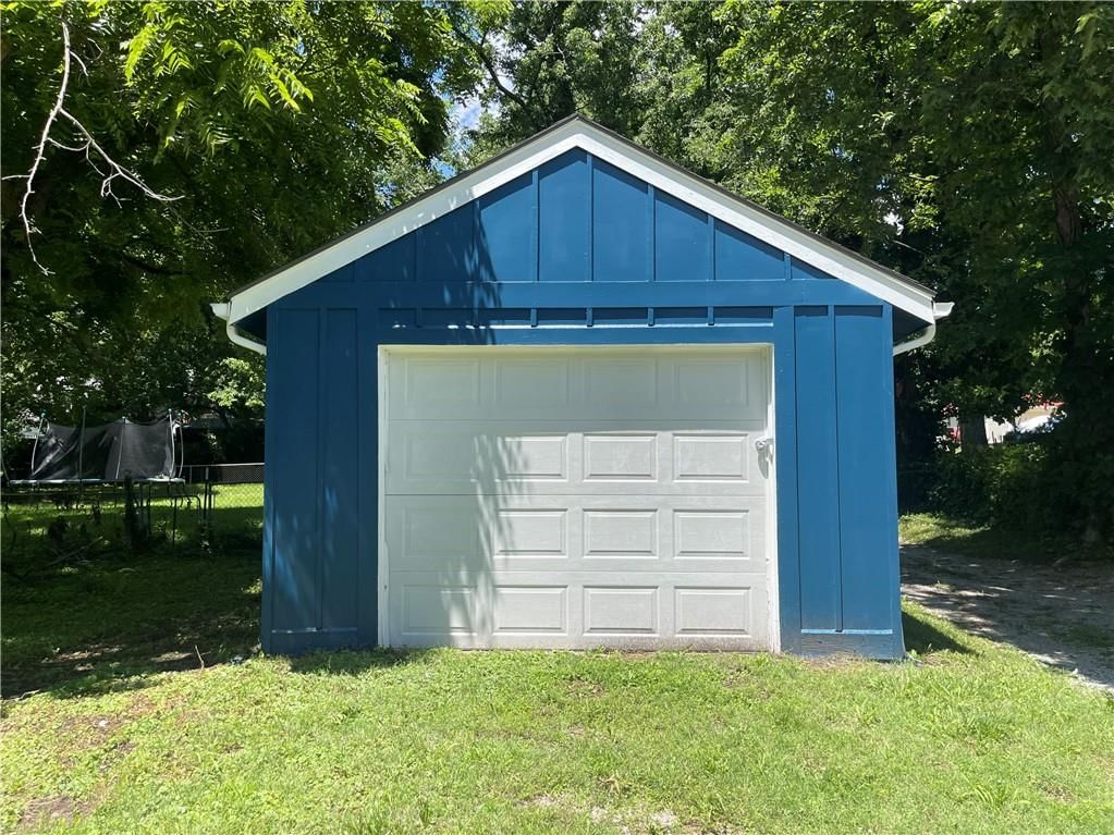 732 W Stone Street — photo 26