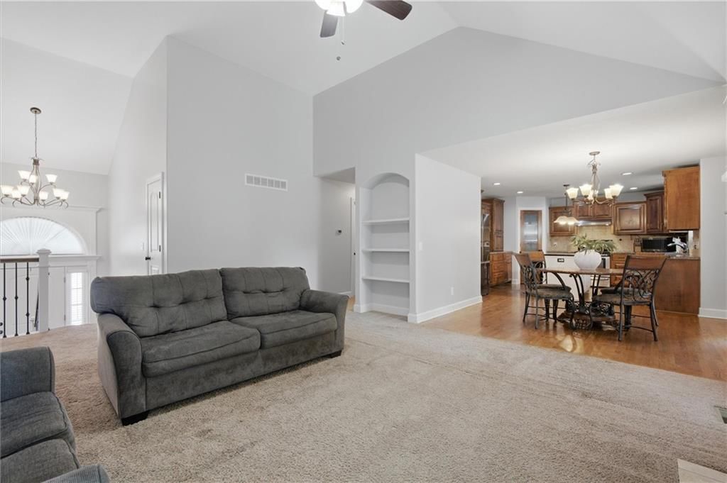 319 Tamera Drive — photo 6