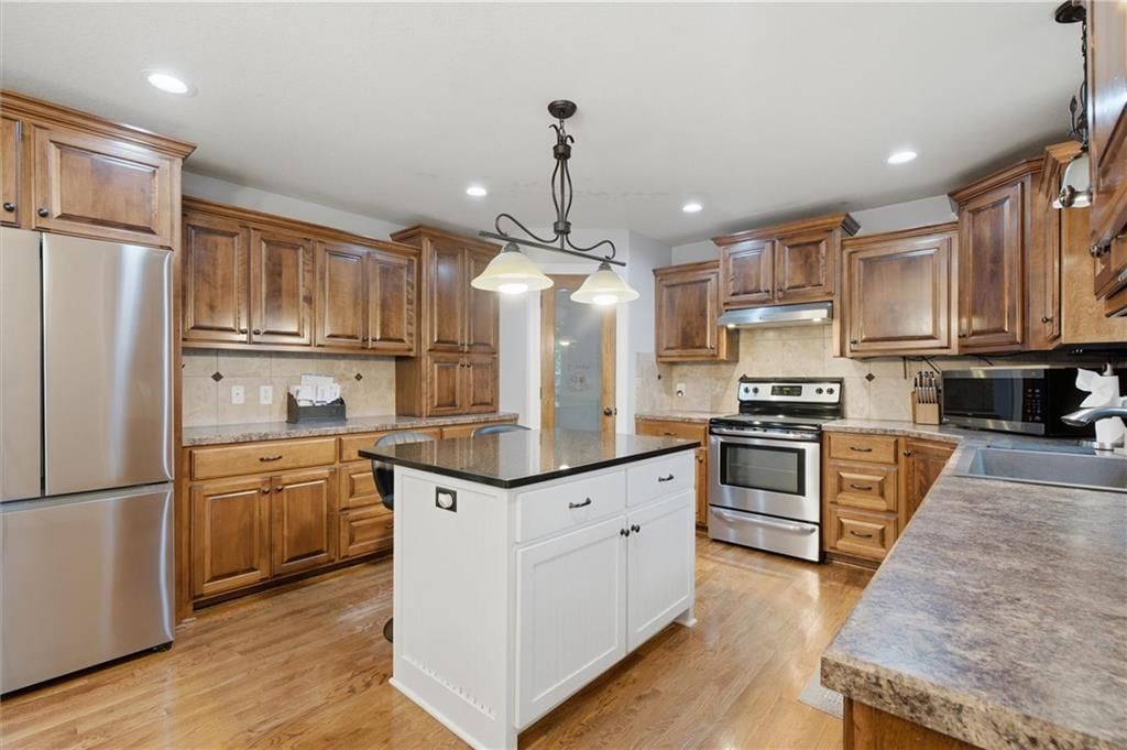 319 Tamera Drive — photo 8