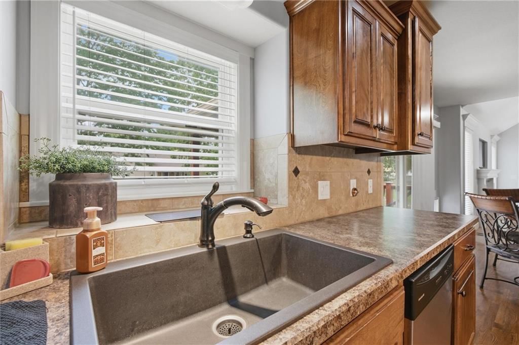319 Tamera Drive — photo 10