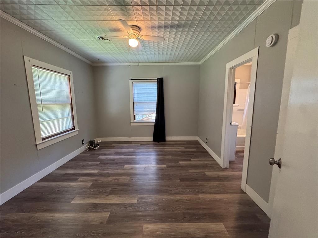 304 E Forest Street — photo 10