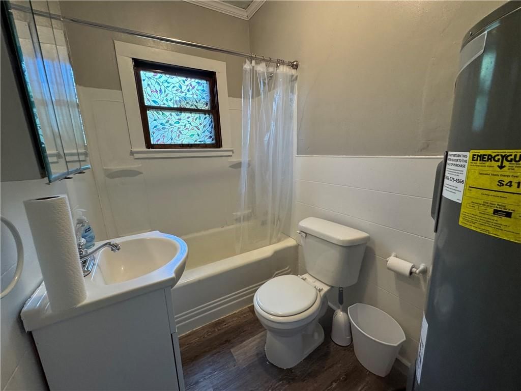 304 E Forest Street — photo 11