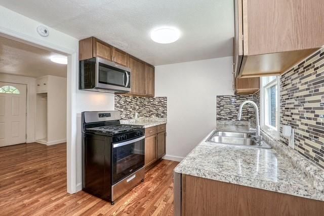 4405 Elmwood Avenue — photo 16