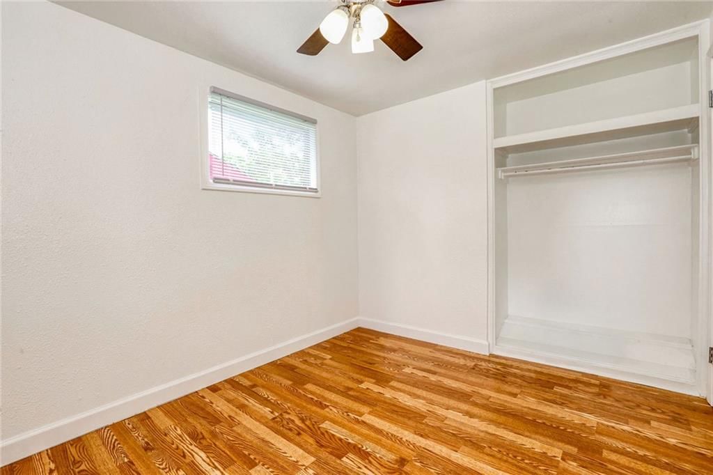 4405 Elmwood Avenue — photo 29