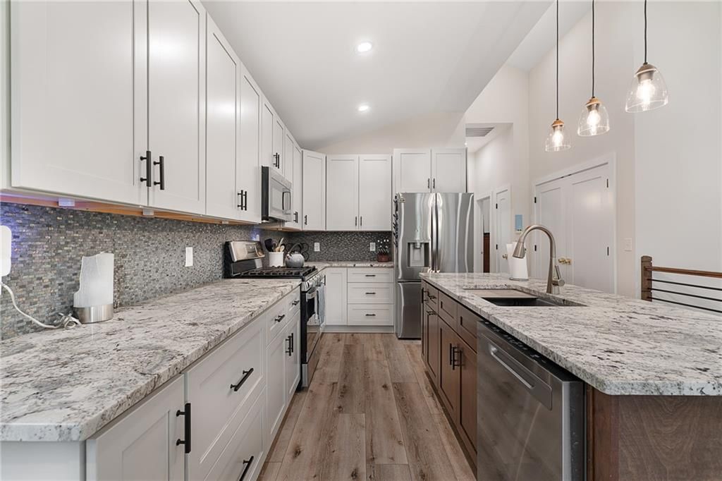 9325 Walnut Street — photo 10