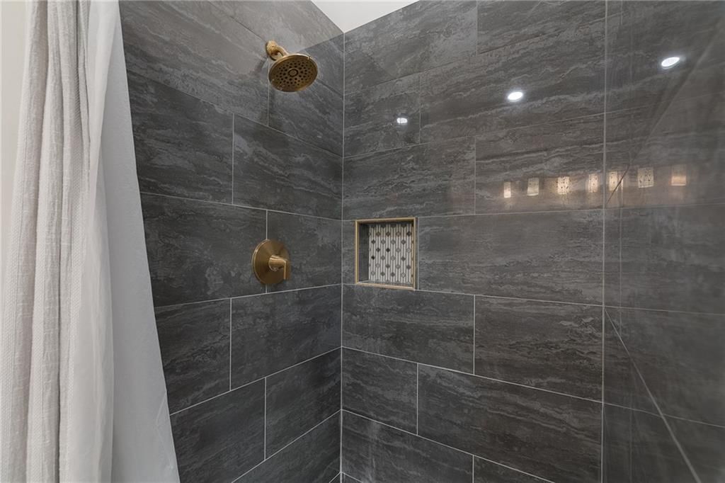 9325 Walnut Street — photo 15