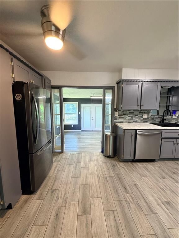 3521 N College Street — photo 8