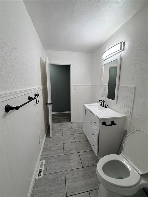 3521 N College Street — photo 16