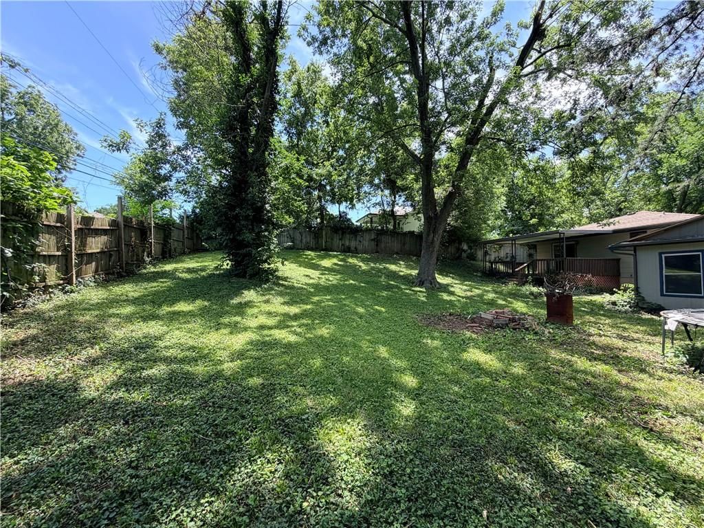 3521 N College Street — photo 48