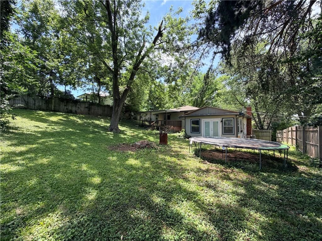 3521 N College Street — photo 49