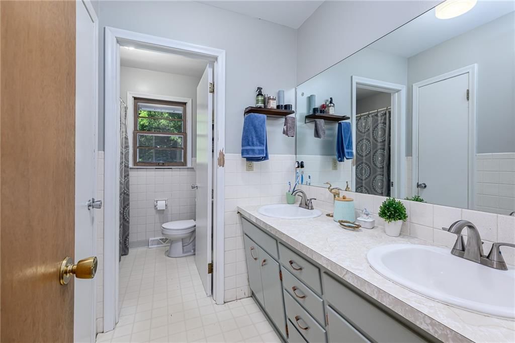7839 Armstrong Avenue — photo 13