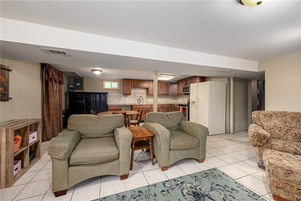7839 Armstrong Avenue — photo 15