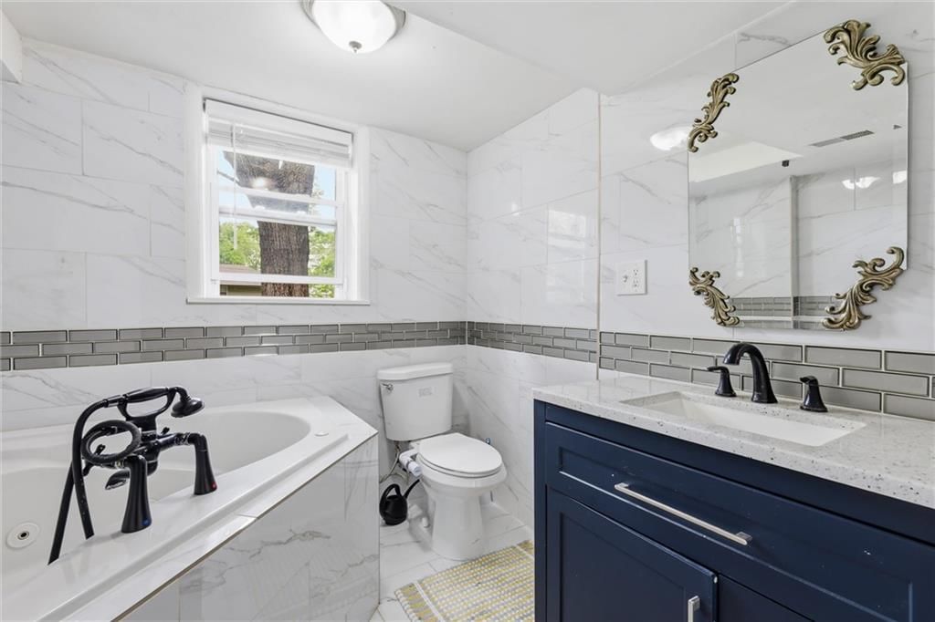 6316 Hedges Avenue — photo 20