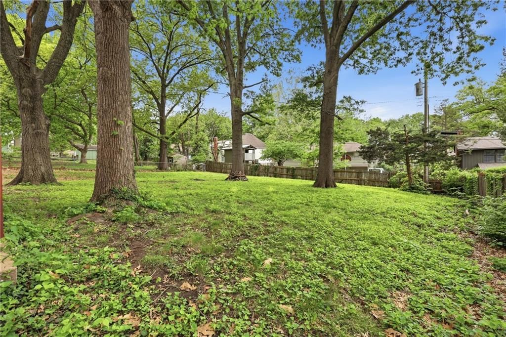6316 Hedges Avenue — photo 23