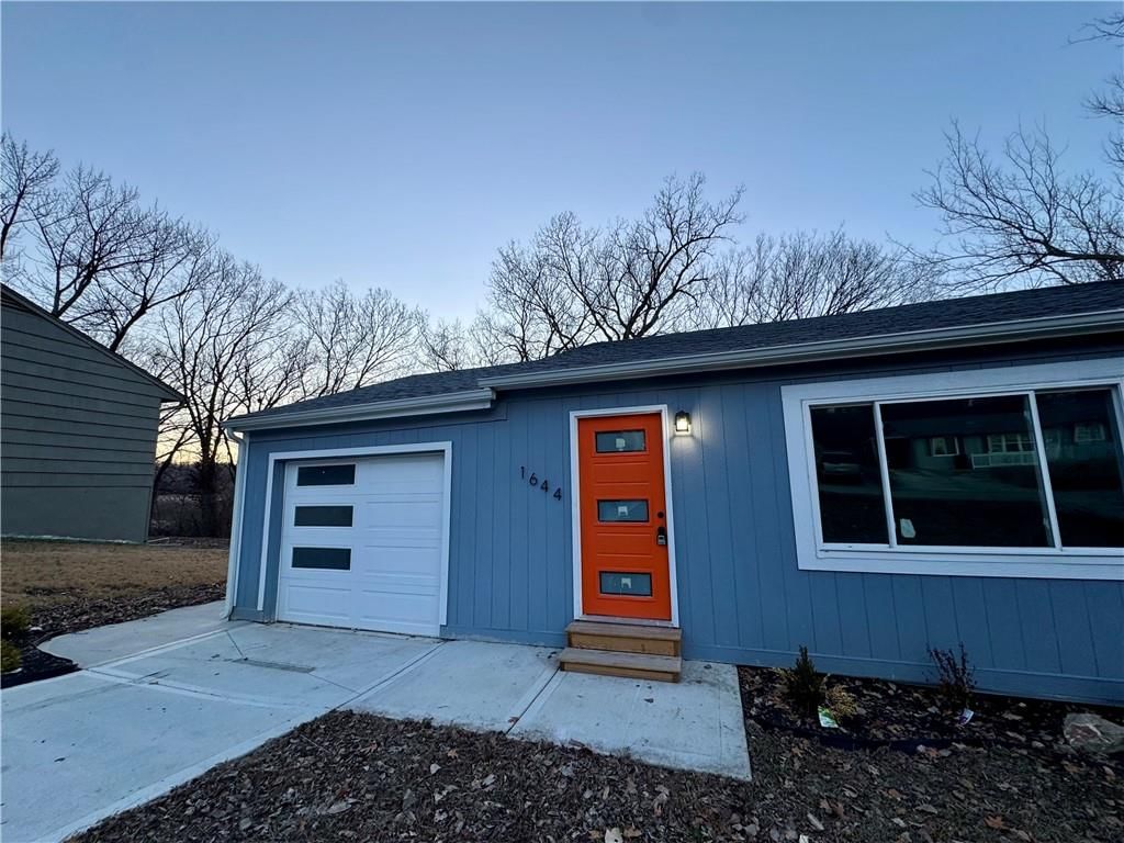 1644 S 44th Street — photo 3