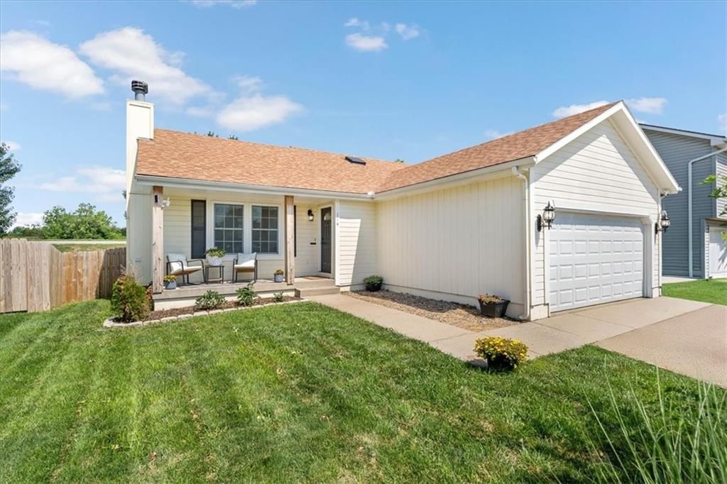 114 NW 114th Terrace, Kansas City, MO