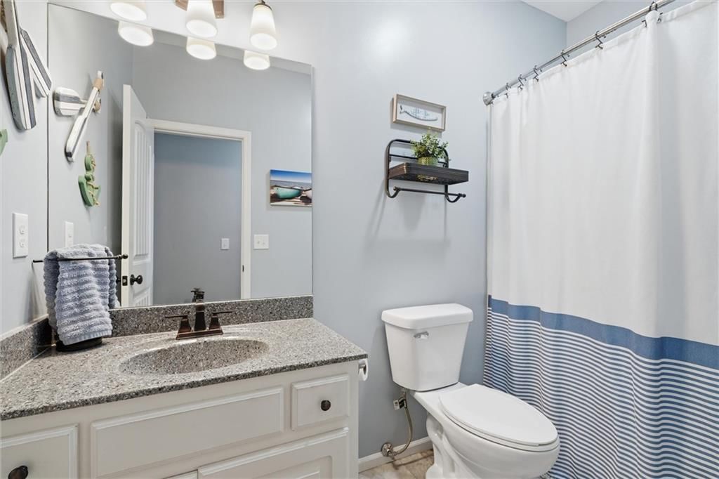 11450 Yecker Avenue — photo 22